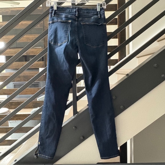 FRAME Denim Jeans - Picture 10 of 12